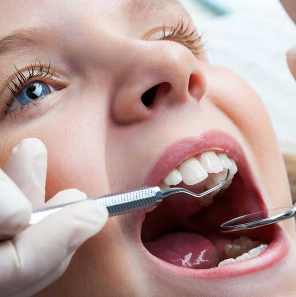 Zahnarzt [  Zahnversiegelung Soest ] - Praxis Dr. Elke Hubiak